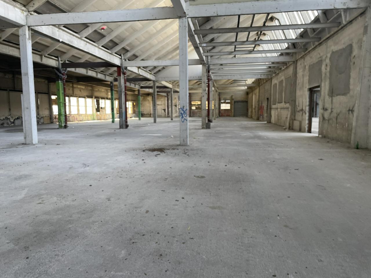 Local d'activité Aubervilliers 5711m² Location local d'activité Aubervilliers Seine-Saint-Denis OLACT2201172 2